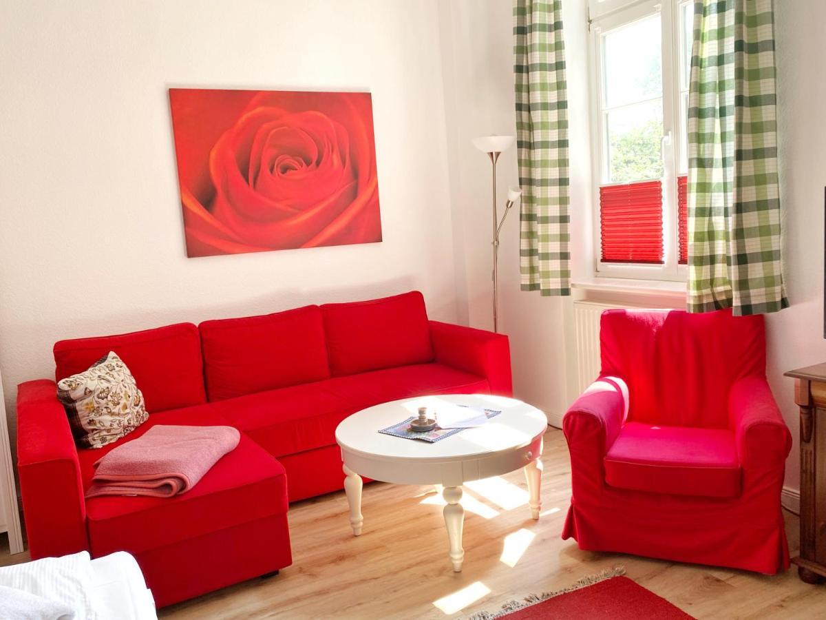 Gutshof Dubnitz - Ferienwohnung 1 "Carlo" Sassnitz Exteriér fotografie