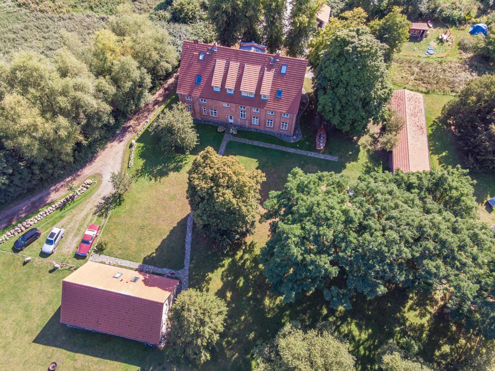 Gutshof Dubnitz - Ferienwohnung 1 "Carlo" Sassnitz Exteriér fotografie